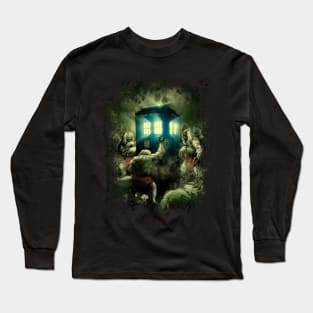 Morlocks knocking Long Sleeve T-Shirt